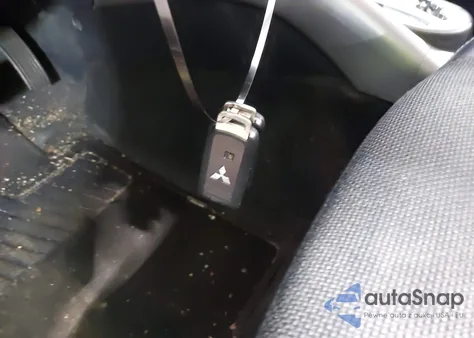 2012 Mitsubishi Outlander Se z USA, uszkodzony, nr VIN JA4AS3AW6CU005973